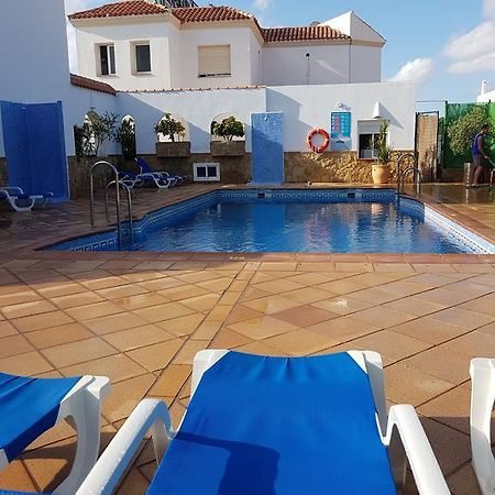 Hostal Manolo Garrucha Kültér fotó