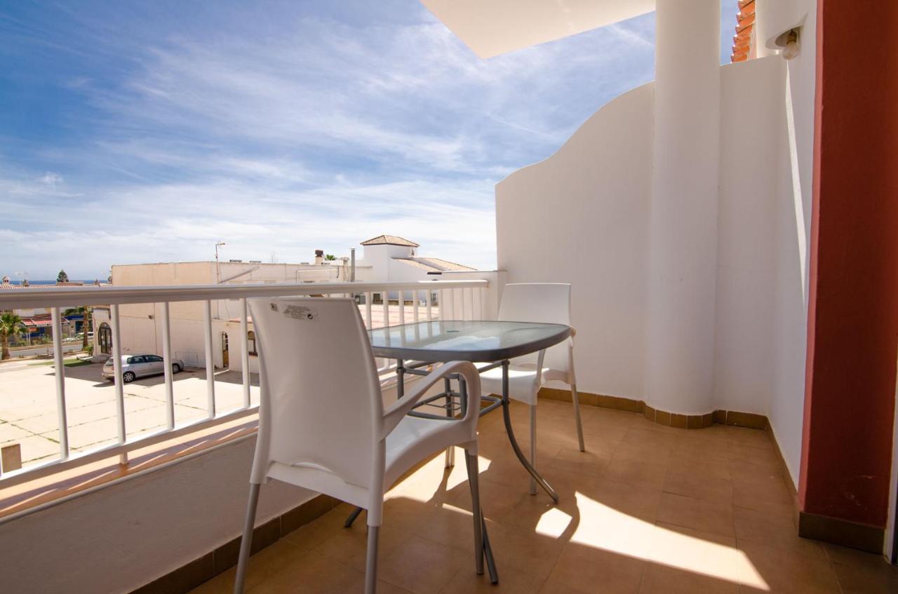 Hostal Manolo Garrucha Kültér fotó