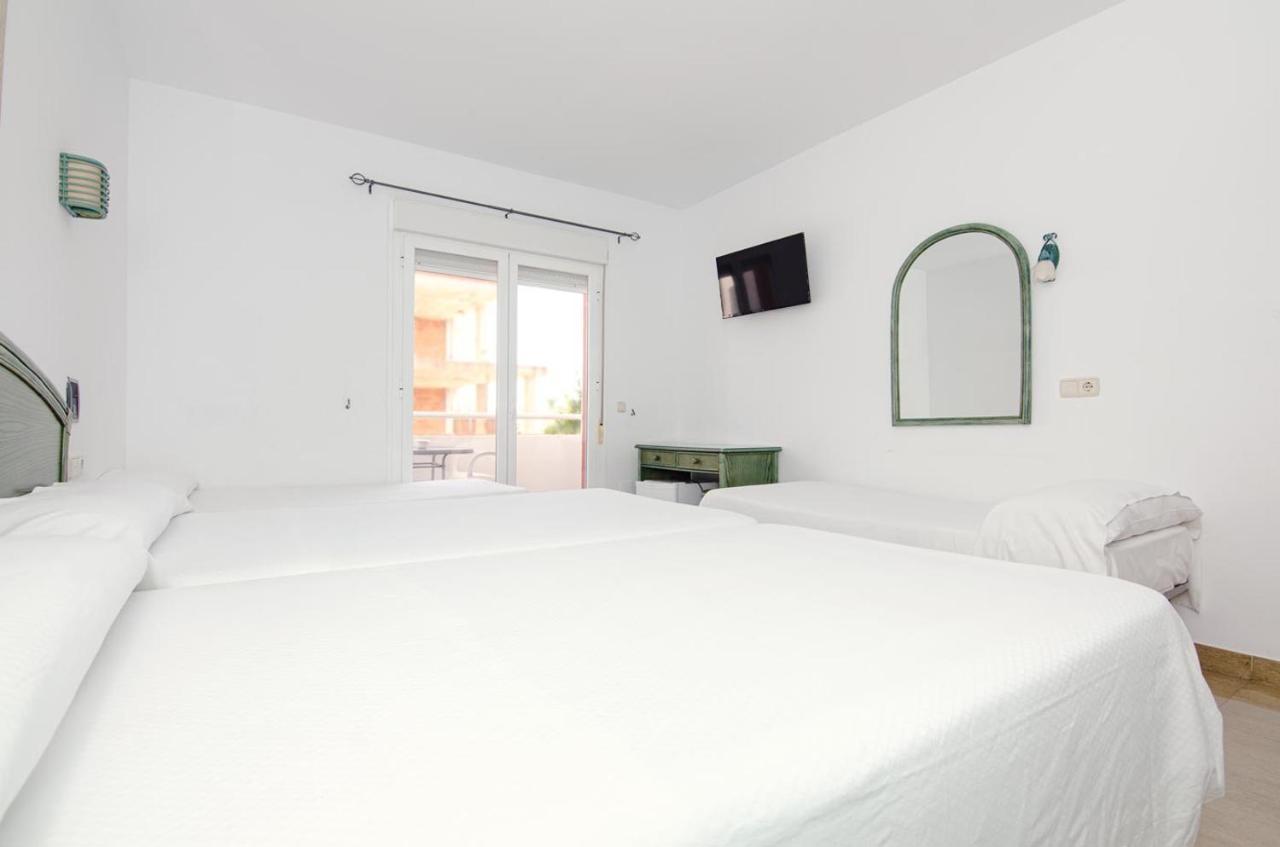 Hostal Manolo Garrucha Kültér fotó