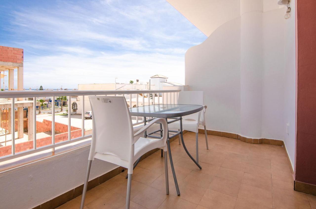 Hostal Manolo Garrucha Kültér fotó