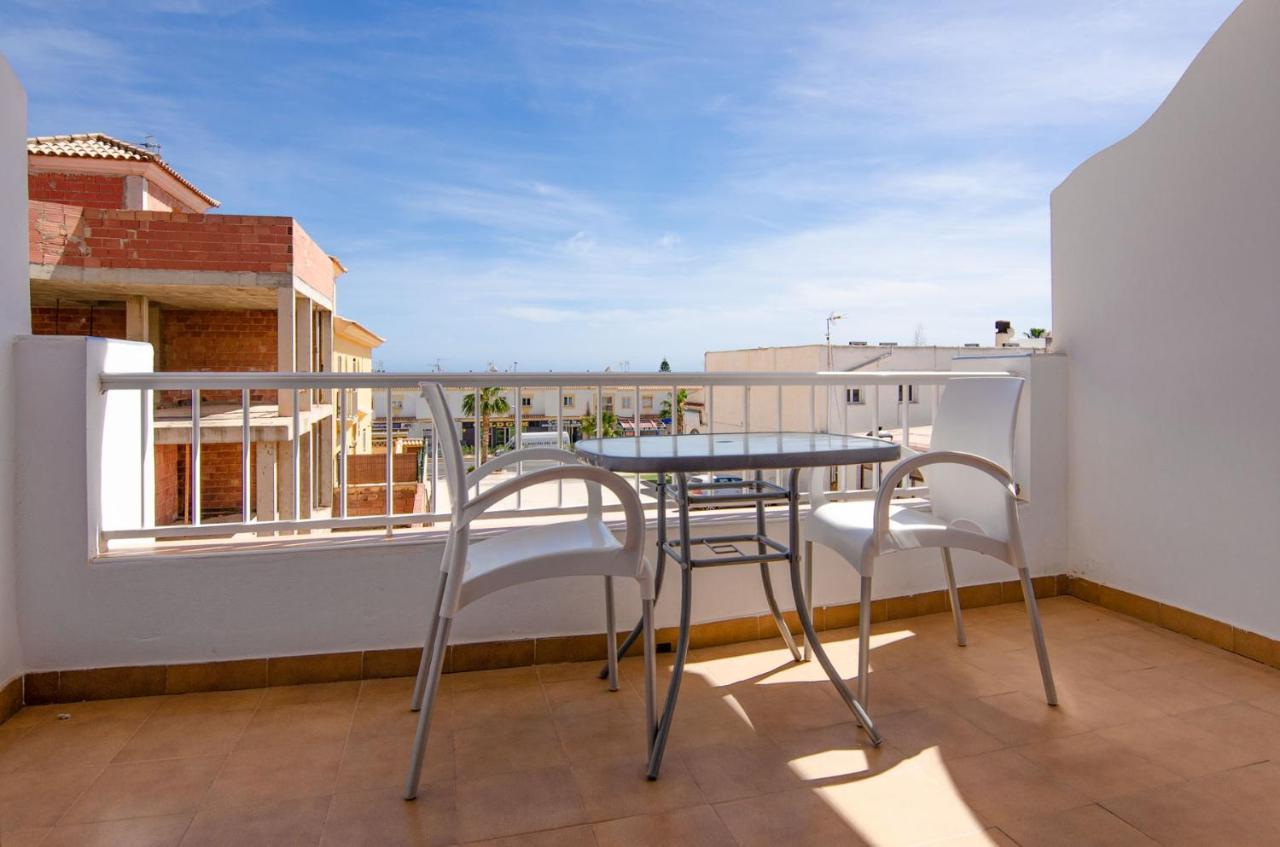 Hostal Manolo Garrucha Kültér fotó