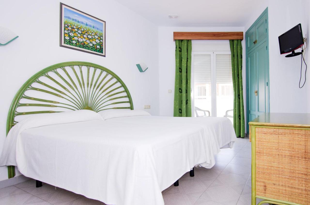 Hostal Manolo Garrucha Kültér fotó