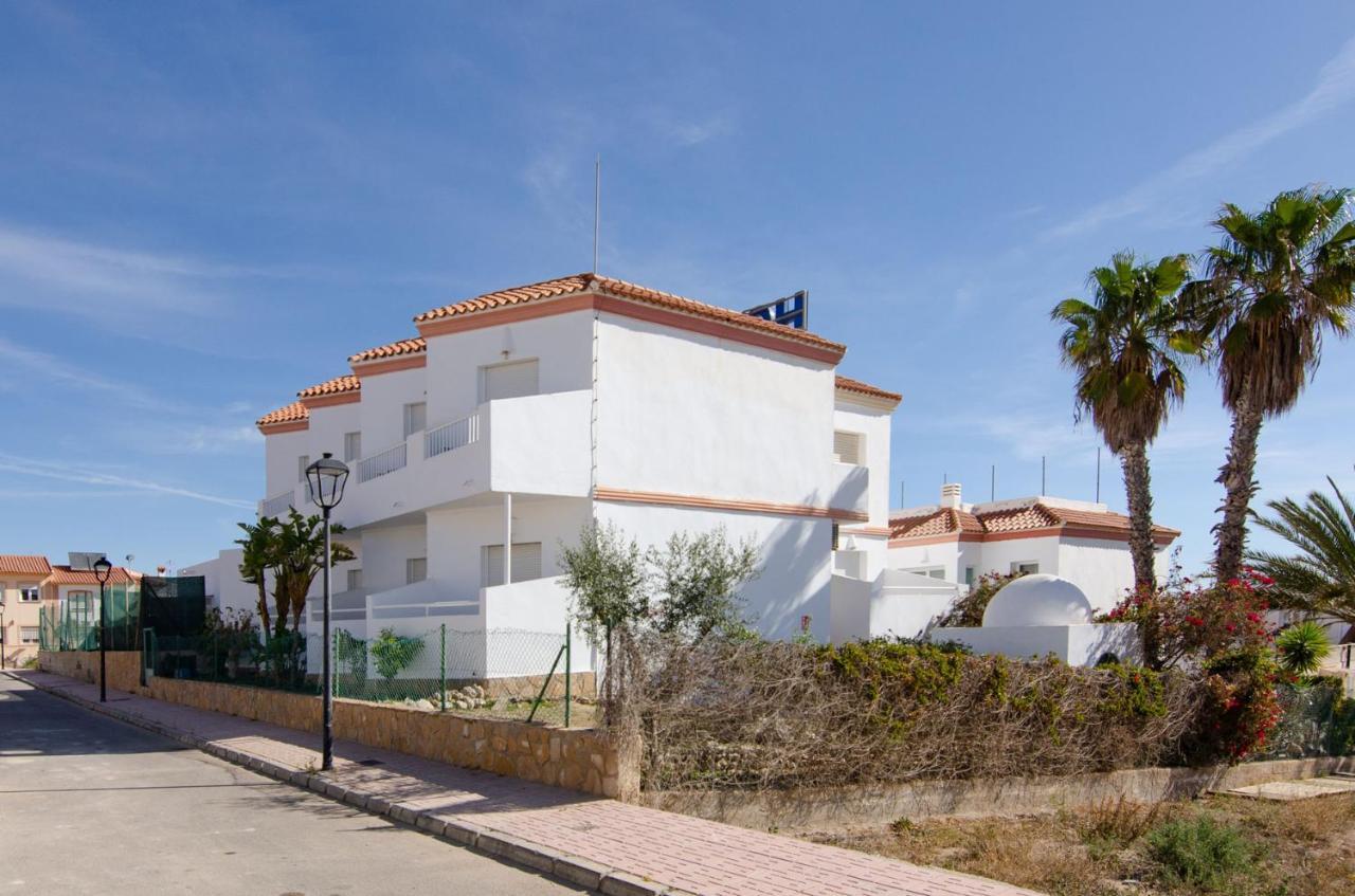 Hostal Manolo Garrucha Kültér fotó